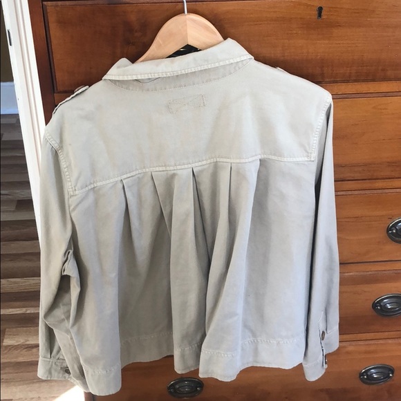 JCrew jacket w/ pleats in back. Generous fit. - Picture 3 of 3